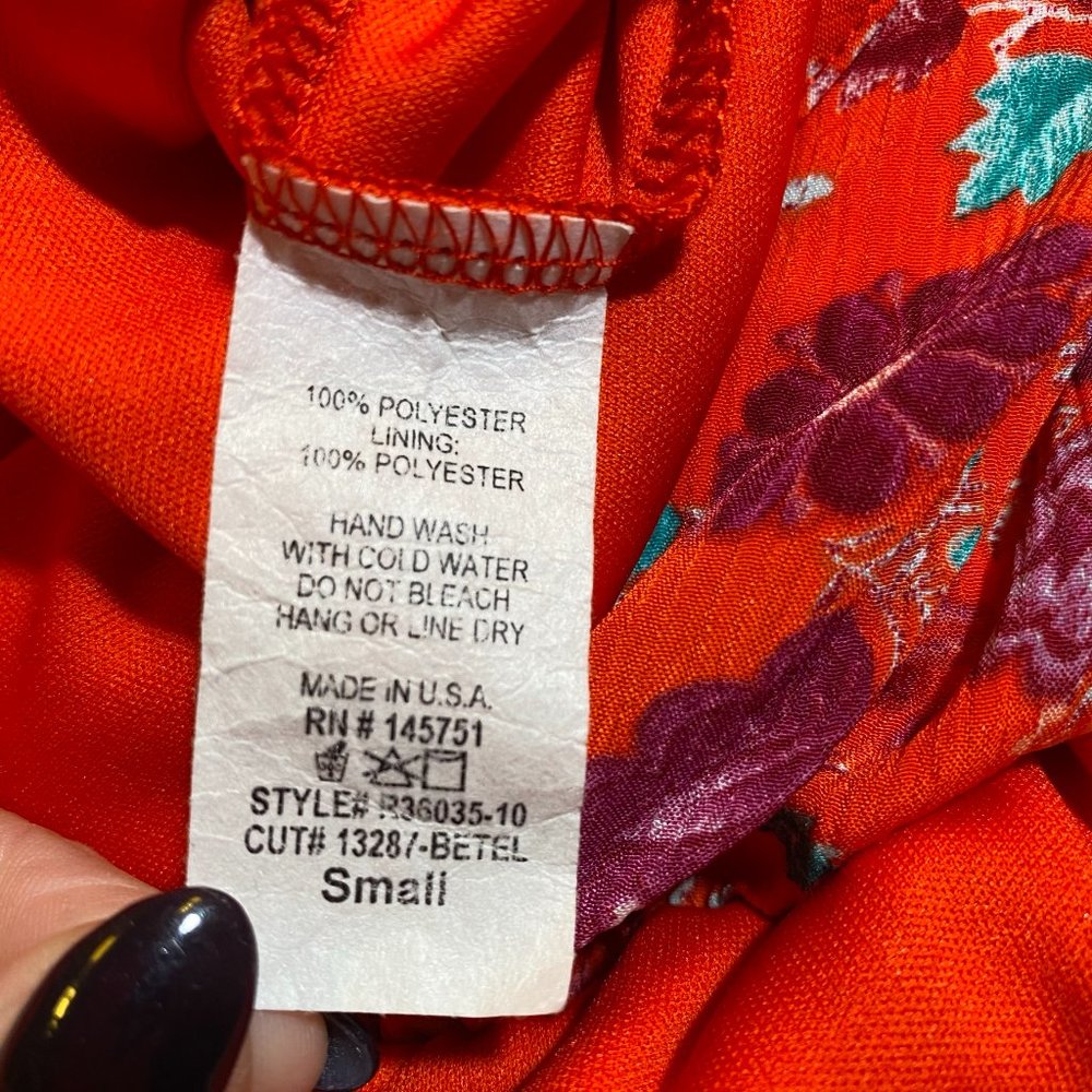 Peach Love California Floral Surplice Romper in Red - Picture 5 of 8